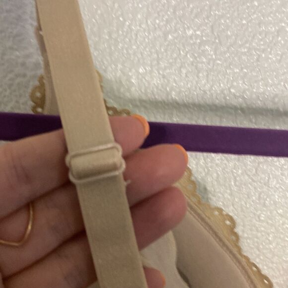 Mombasa- Tan lace nursing bra- Size 40C - Picture 5 of 9